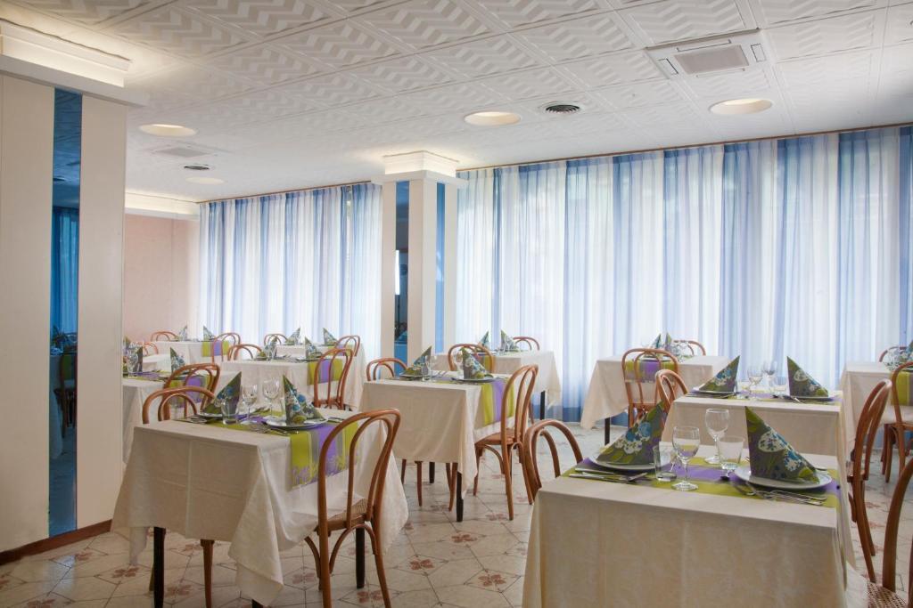 מיסאנו אדריאטיקו Hotel Norma מראה חיצוני תמונה